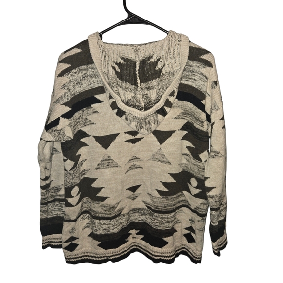 American Eagle Outfitters hooded knit Sweater, Size Small, Tribal Aztec - Picture 3 of 8